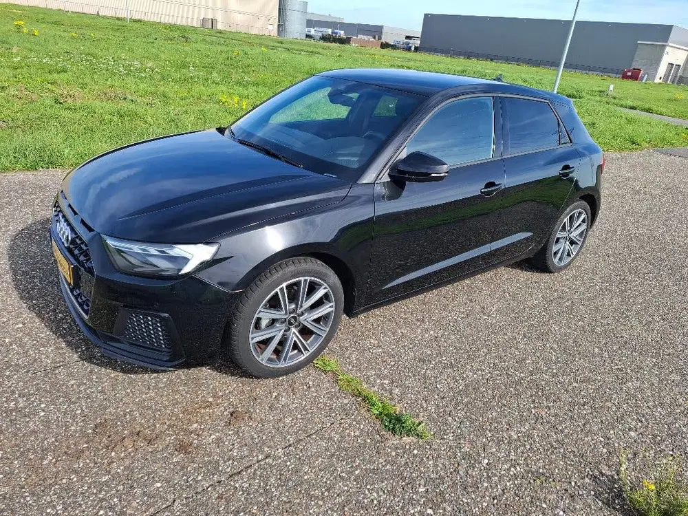 Audi A1 30 TFSI S line uit 2024, foto 5