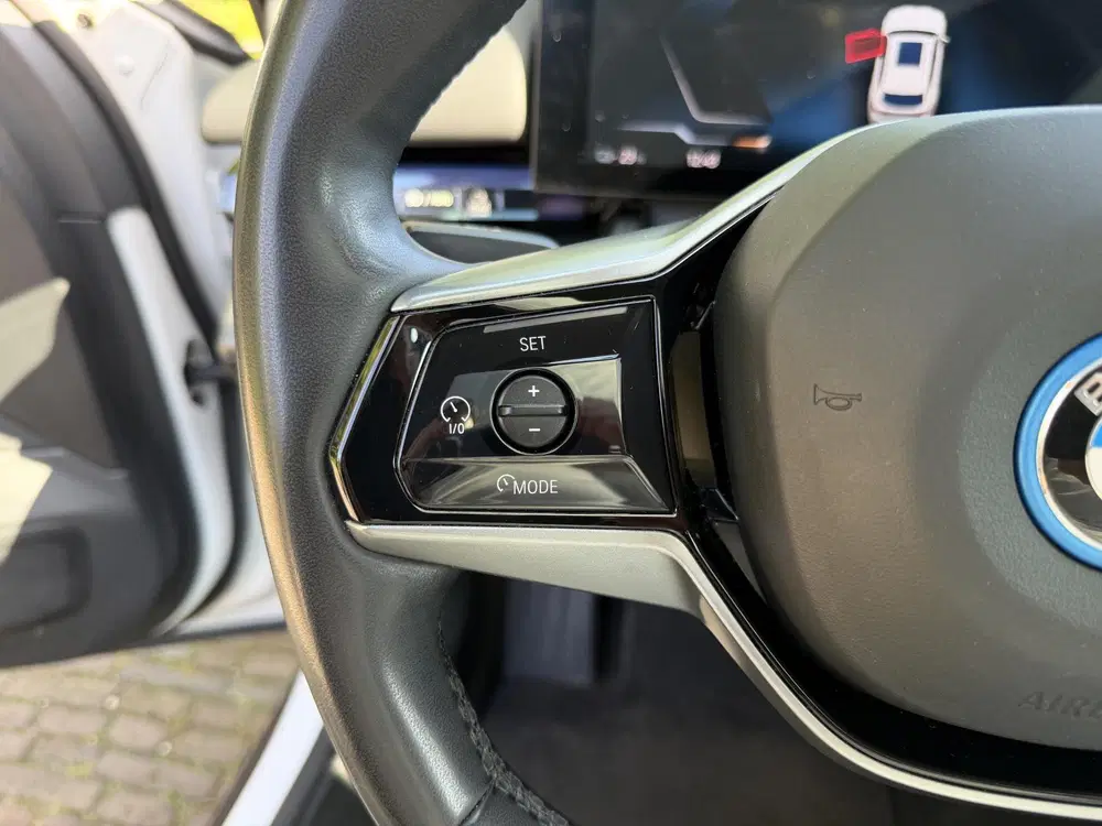 BMW i5 eDrive40 Business Edition 84 kWh uit 2024, foto 11