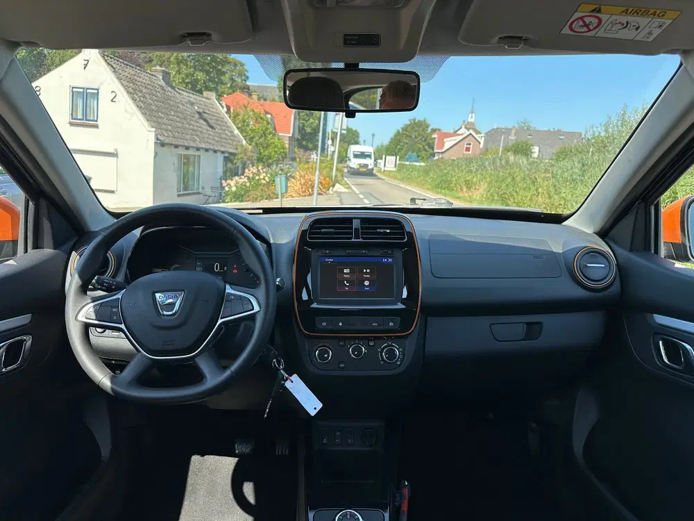 Dacia Spring Comfort Plus 27 kWh uit 2023, foto 13