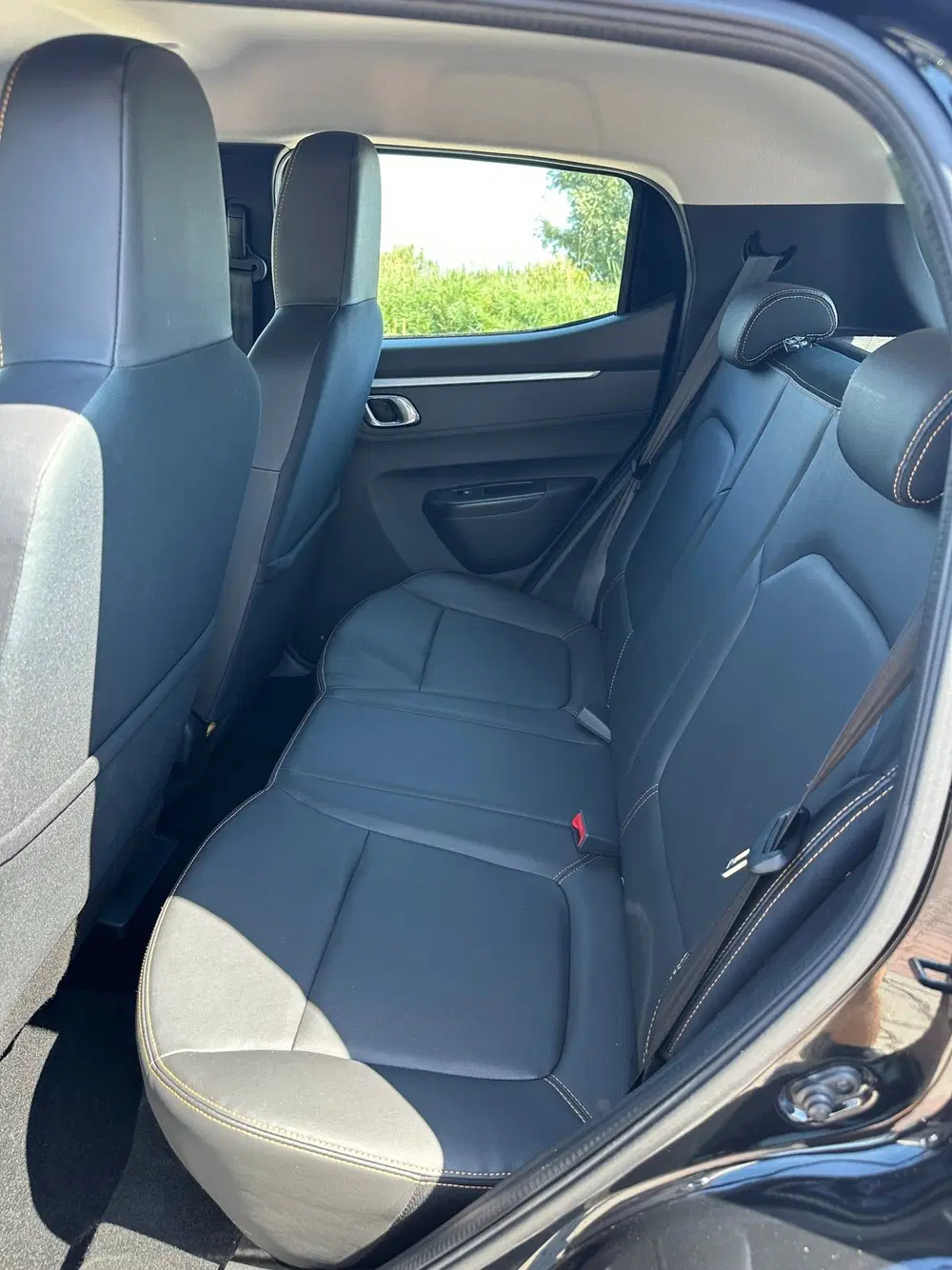 Dacia Spring Comfort Plus 27 kWh uit 2023, foto 9