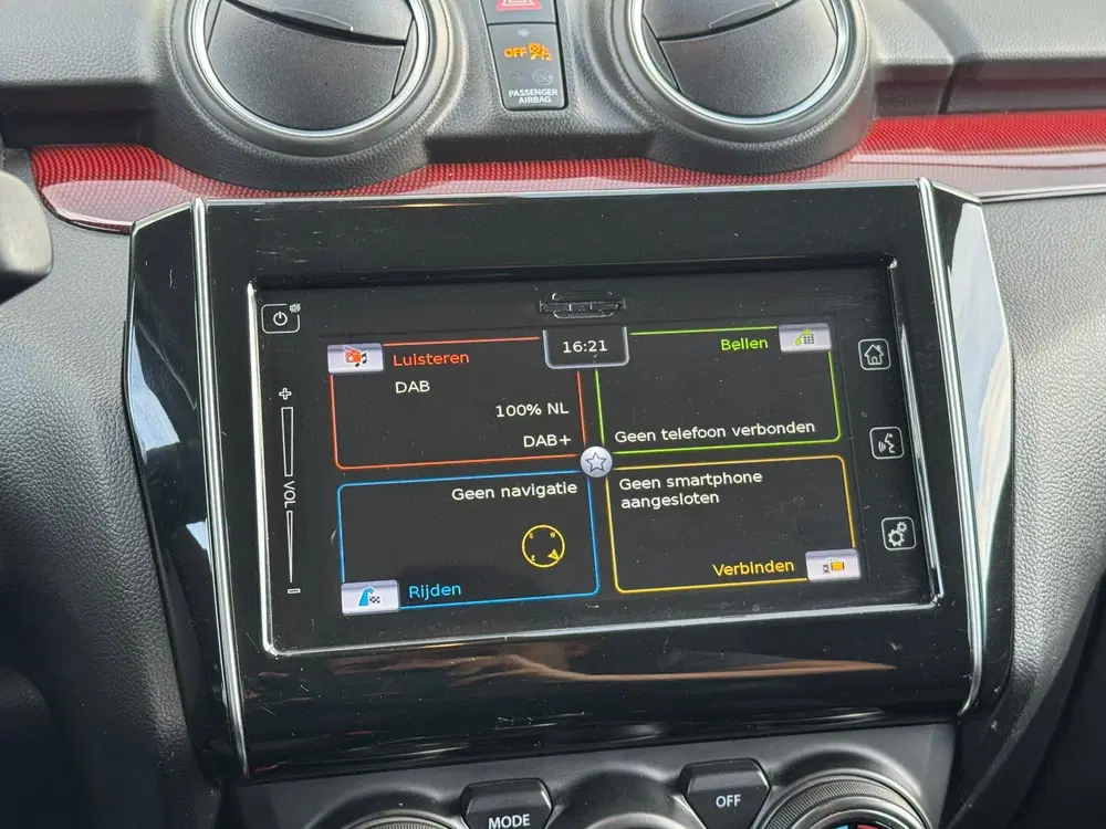 Suzuki Swift 1.4 Sport CLIMAT CAR PLAY CRUISE STL VERW uit 2019, foto 9