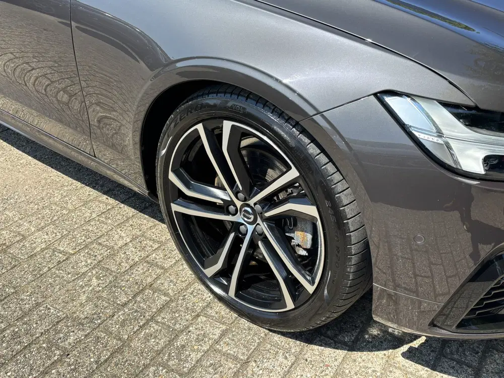 Volvo S90 T8 455pk AWD Ultimate Dark B&W Head-Up Luc uit 2022, foto 14
