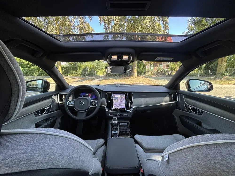 Volvo S90 T8 455pk AWD Ultimate Dark B&W Head-Up Luc uit 2022, foto 4
