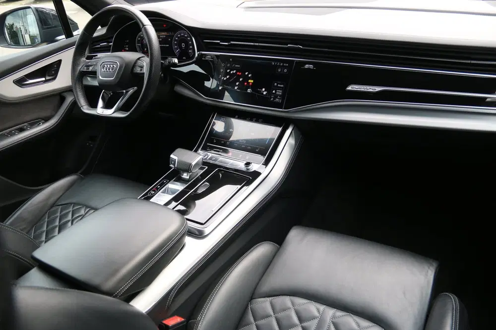 Audi Q7 60 TFSI e quattro S-LINE COMPETITION uit 2020, foto 11