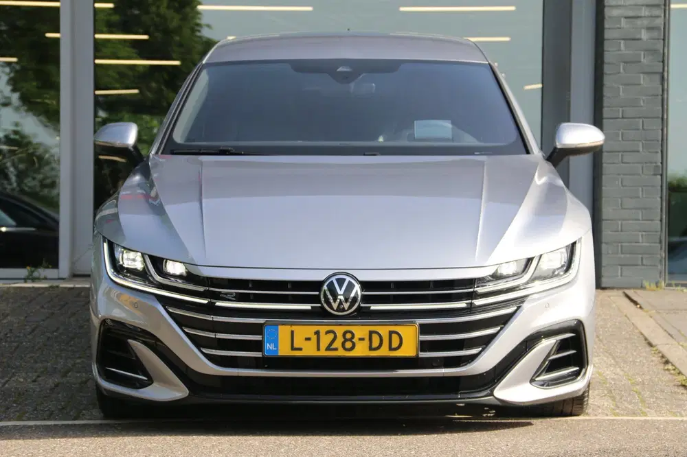 Volkswagen Arteon 2.0 TSI R-Line Business+ uit 2021, foto 2