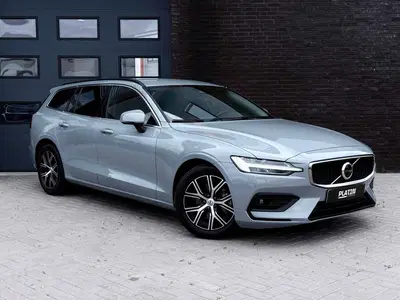 Volvo V60 2.0 B4 Core uit 2023