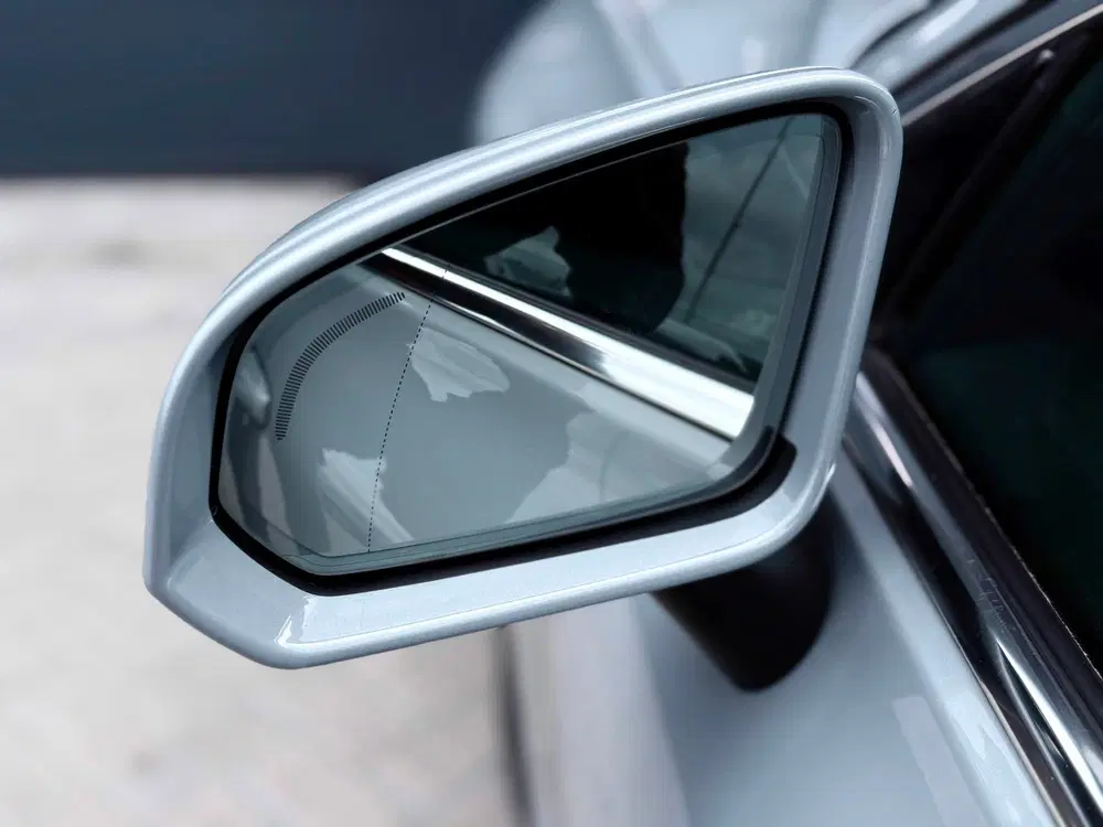Volvo V60 2.0 B4 Core uit 2023, foto 13