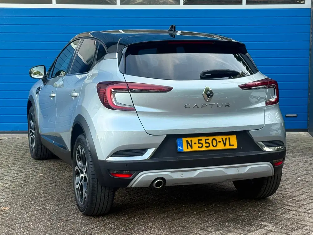 Renault Captur 1.3 TCe 140 Intens uit 2022, foto 3