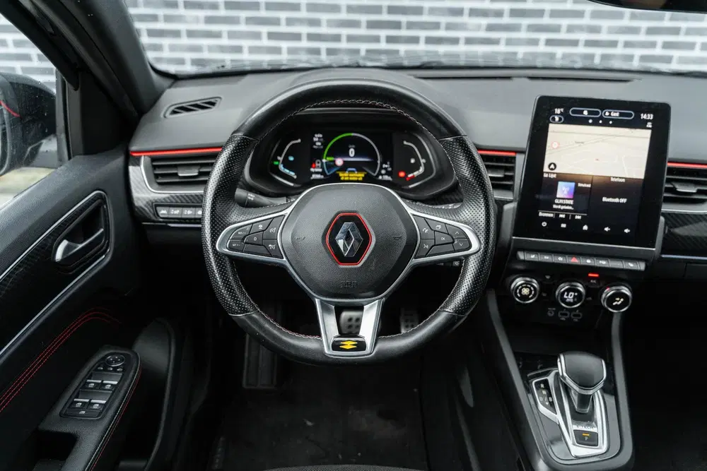 Renault Arkana 1.6 E-Tech Hybrid 145 R.S. Line uit 2022, foto 8