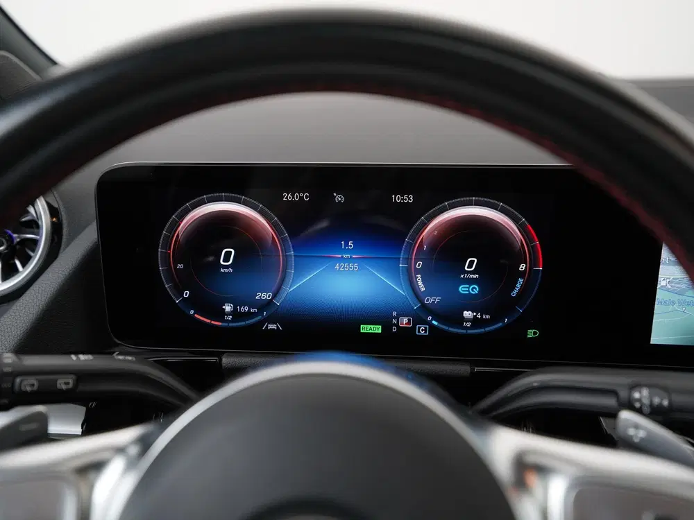Mercedes-Benz GLA 250e AMG Night uit 2022, foto 9