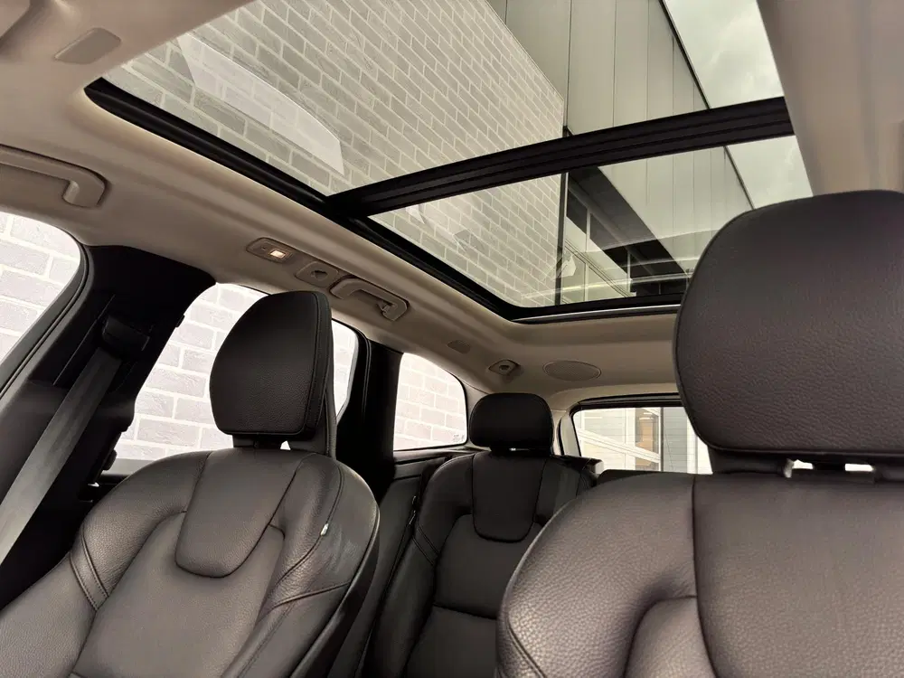 Volvo XC60 Plug-in Hybrid T6 AWD Ultimate Bright uit 2023, foto 12