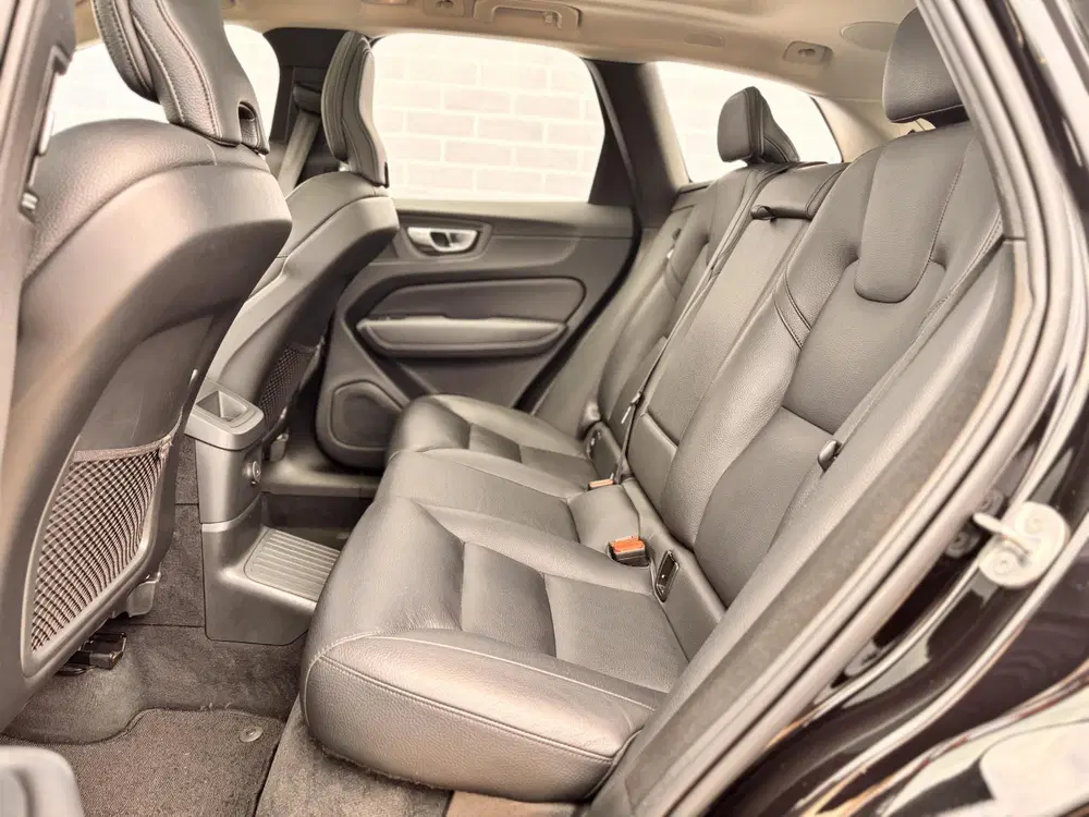 Volvo XC60 Plug-in Hybrid T6 AWD Ultimate Bright uit 2023, foto 6