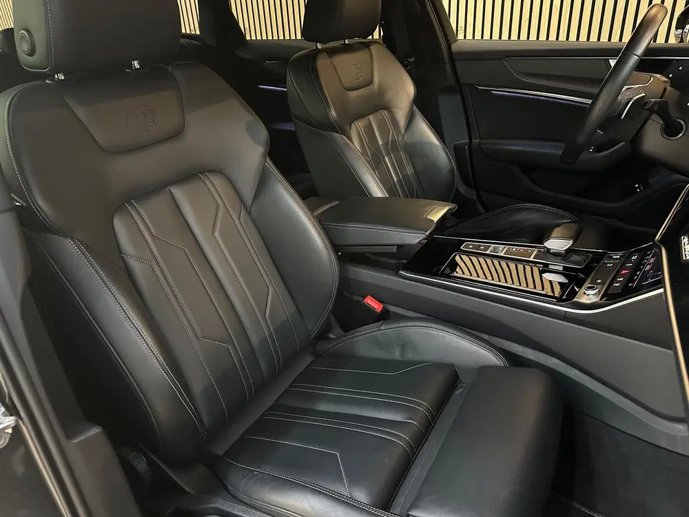 Audi A6 55 TFSI e Quattro S Line Competition 367PK uit 2021, foto 6