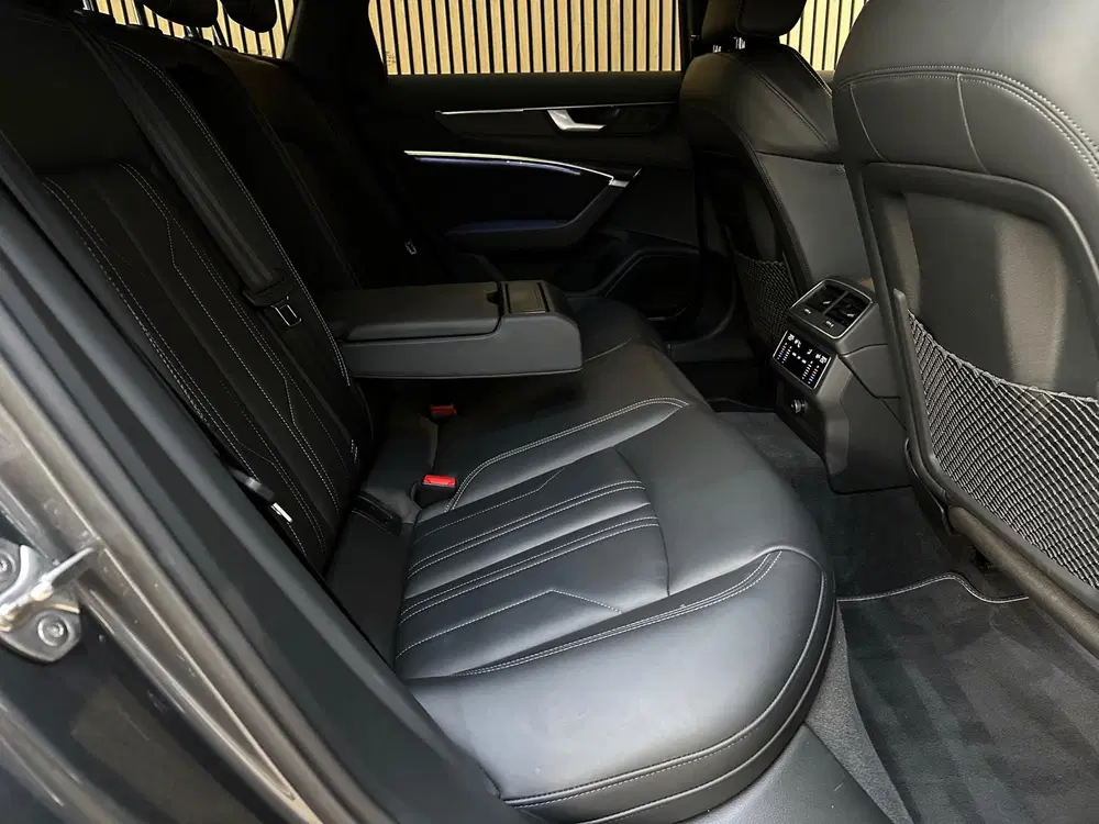 Audi A6 55 TFSI e Quattro S Line Competition 367PK uit 2021, foto 8