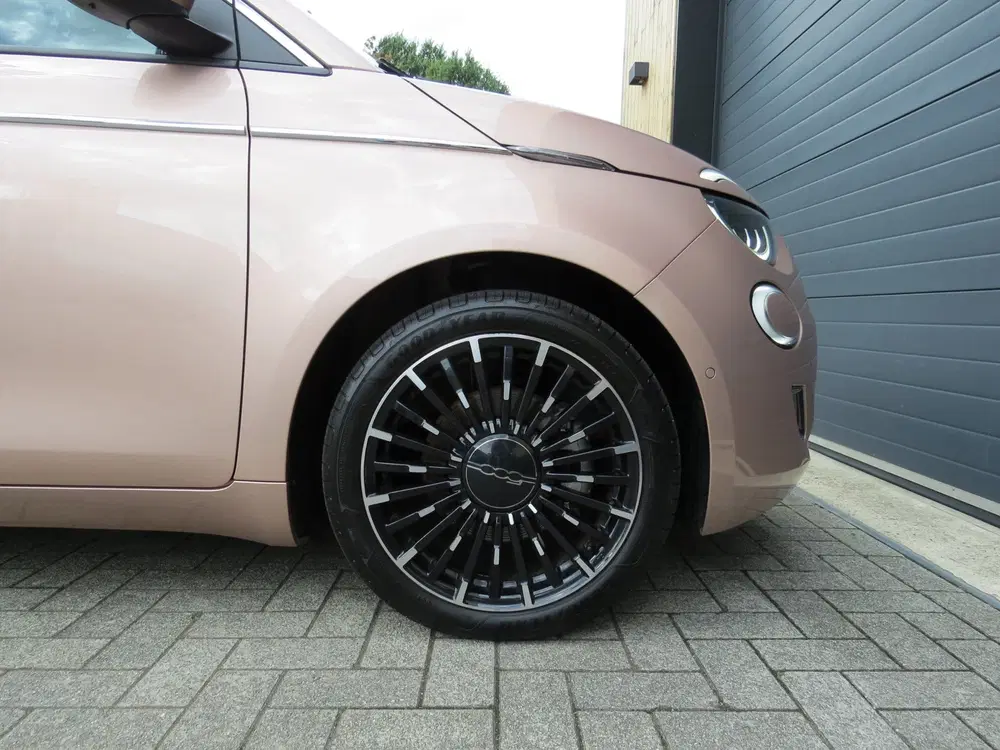 Fiat 500e 3+1 La Prima By Bocelli 42 kWh *Pano *Carp uit 2024, foto 12