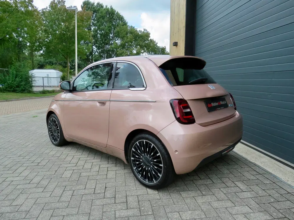 Fiat 500e 3+1 La Prima By Bocelli 42 kWh *Pano *Carp uit 2024, foto 3
