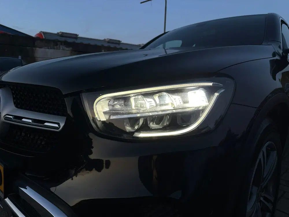 Mercedes-Benz GLC GLC-klasse Coupé 200 4MATIC Premium Plus L uit 2019, foto 2