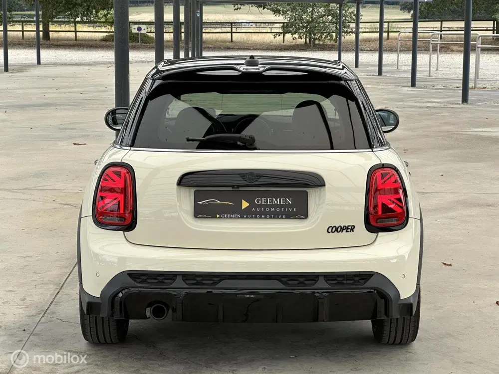 Mini John Cooper Works 1.5 Cooper John Cooper Works FACELIFT uit 2021, foto 7