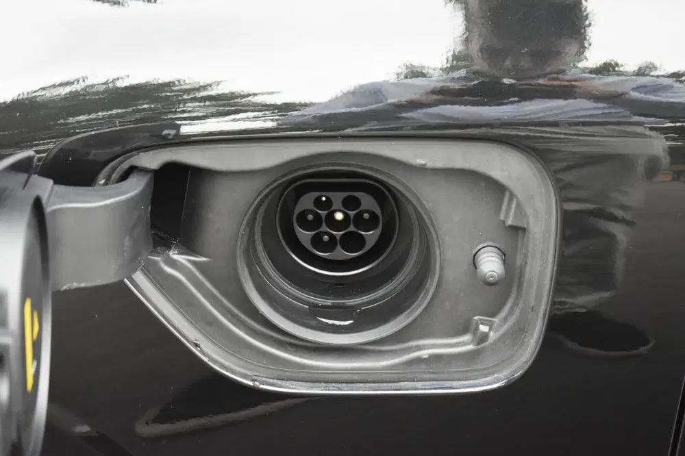 Volvo V60 T8 455Pk AWD Plus Dark uit 2025, foto 12
