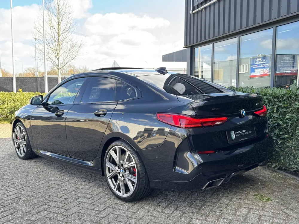 BMW 2-serie 2 Serie Gran Coupé M 235i 306pk xDrive Ful uit 2023, foto 5
