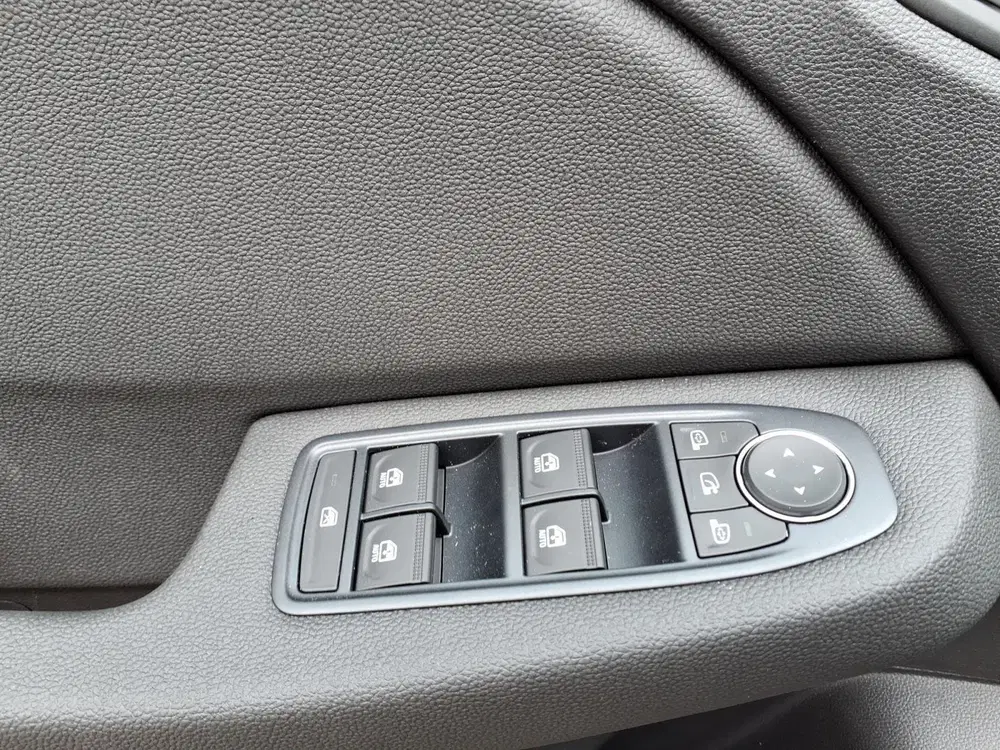 Mitsubishi Colt 1.0T MT Intense+ Apple Carplay uit 2025, foto 14