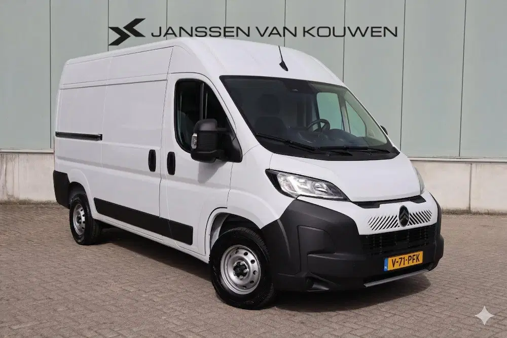 Citroën Jumper Citroen Jumper 2.2 BlueHDi 140 S&S L2H2 3. uit 2024, foto 2