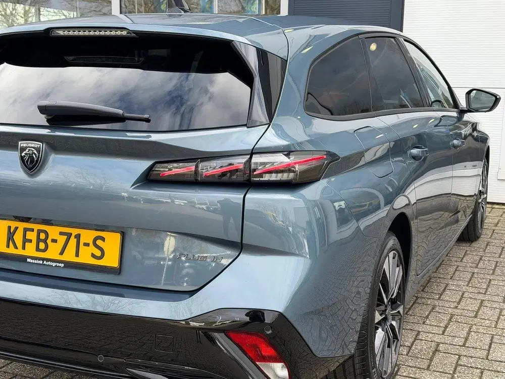 Peugeot 308 SW Plug-in Hybrid 195pk e-DCS7 Business VO uit 2026, foto 14