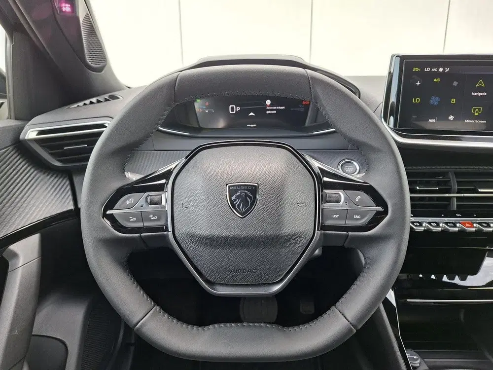Peugeot 2008 1.2 Hybrid 145 Allure VOORRAAD VOORDEEL uit 2026, foto 12