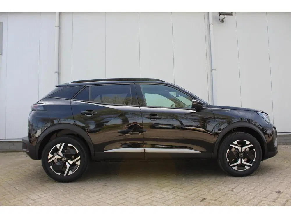 Peugeot 2008 1.2 Hybrid 145 Allure VOORRAAD VOORDEEL uit 2026, foto 3