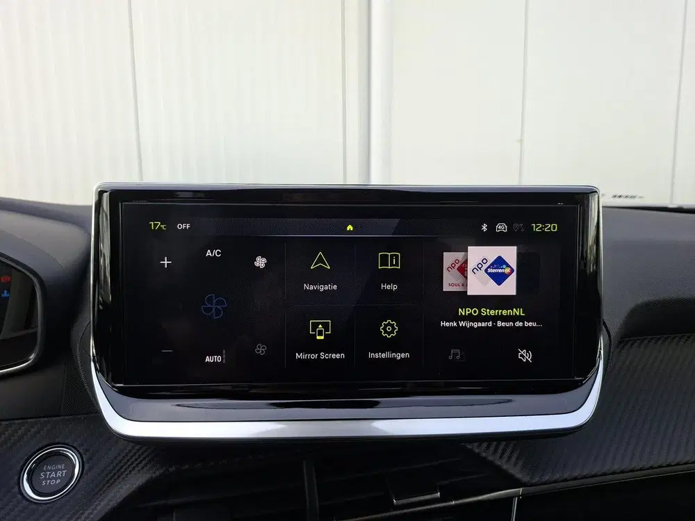 Peugeot 2008 1.2 Hybrid 145 Allure VOORRAAD VOORDEEL uit 2026, foto 15