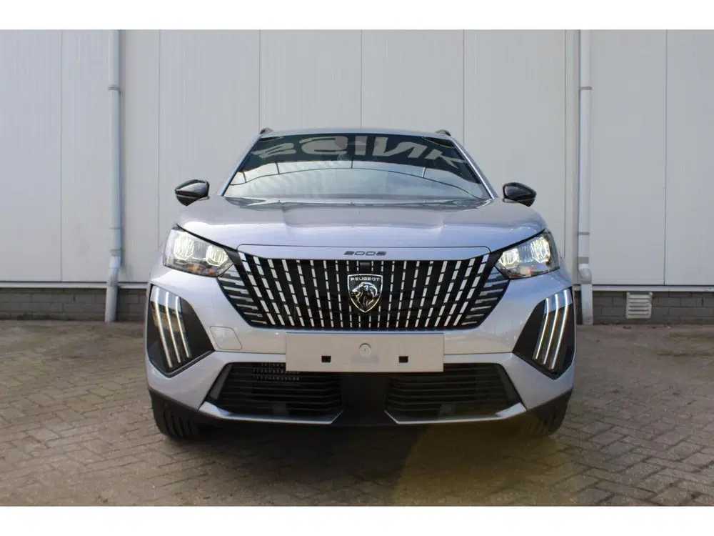 Peugeot 2008 1.2 Hybrid 145 Allure VOORRAAD VOORDEEL uit 2026, foto 2