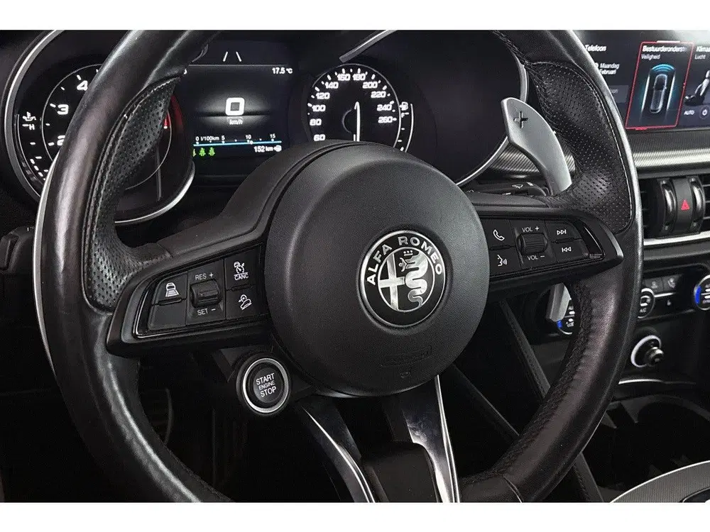 Alfa Romeo Stelvio 2.0T 280pk AWD Veloce Carplay Adaptieve C uit 2021, foto 11