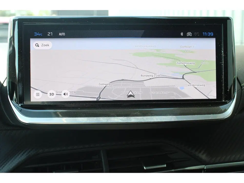 Peugeot 2008 1.2 Hybrid 145 GT Navigatie uit 2026, foto 12