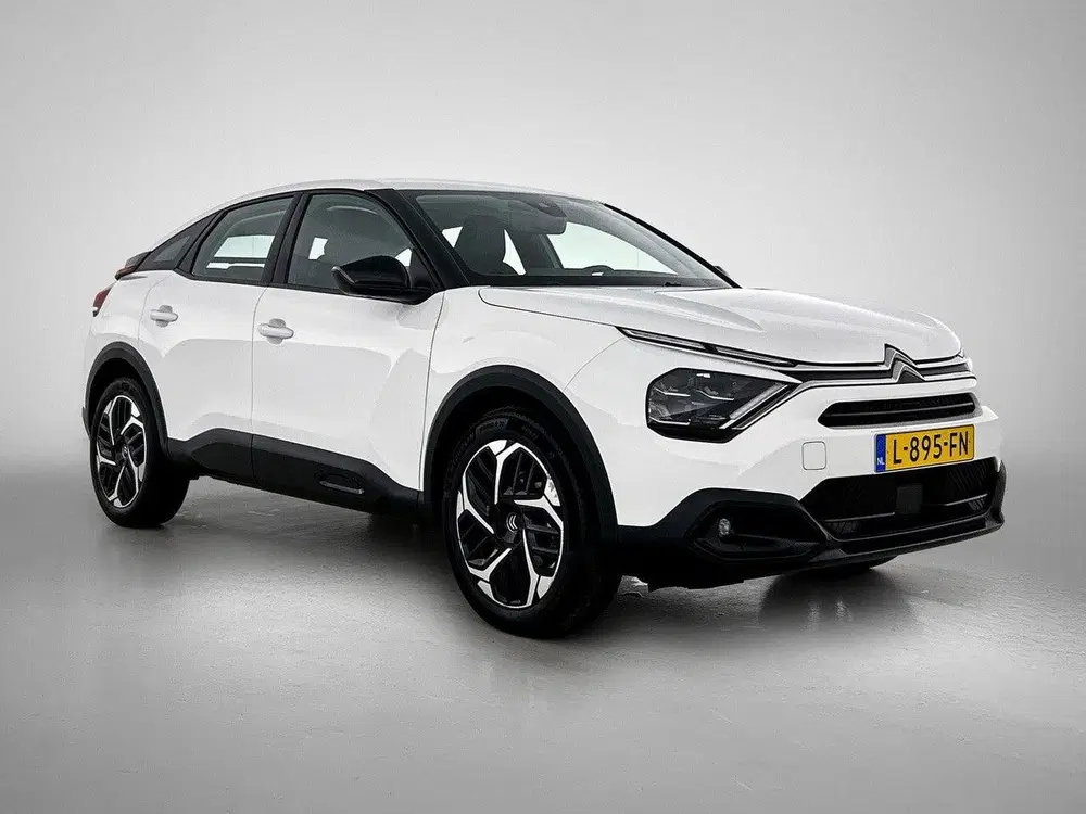 Citroën C4 1.2 130pk Feel Edition Automaat uit 2021, foto 2