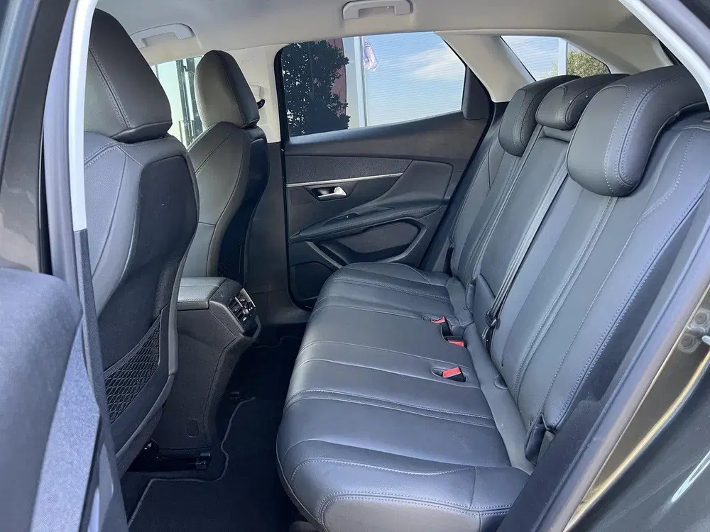 Peugeot 3008 1.2 Turbo 130 pk Blue Lease Premium Avanta uit 2020, foto 10