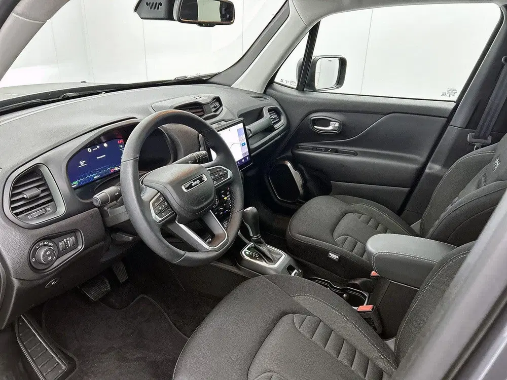 Jeep Renegade 4xe 240pk Plug-in Hybrid Electric North St uit 2025, foto 11