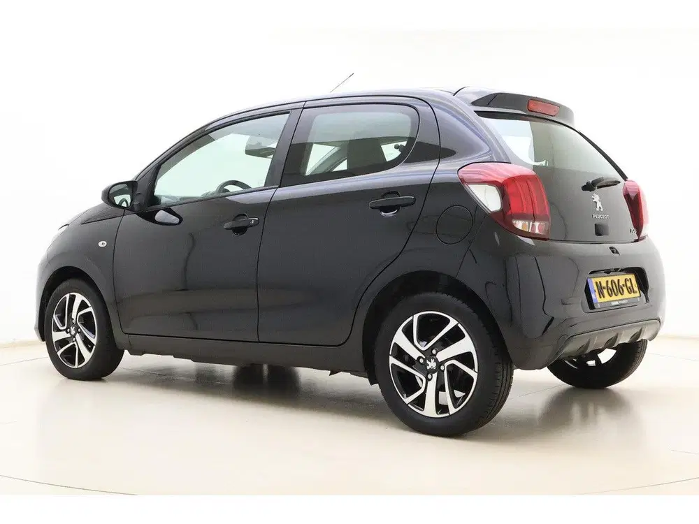 Peugeot 108 1.0 e-VTi Allure uit 2021, foto 12