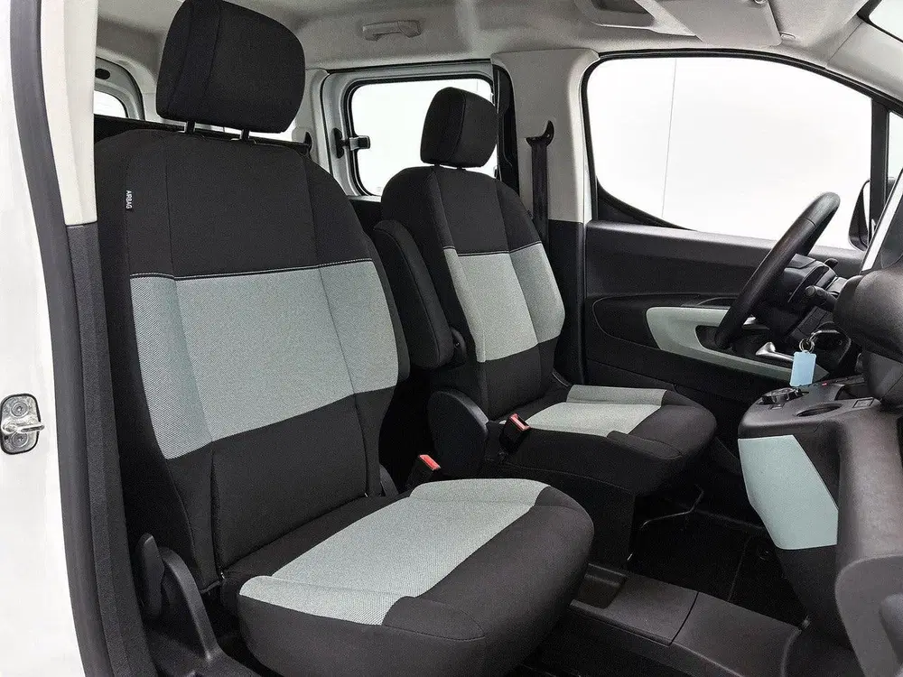 Citroën Berlingo MPV Feel 130pk Automaat uit 2022, foto 14
