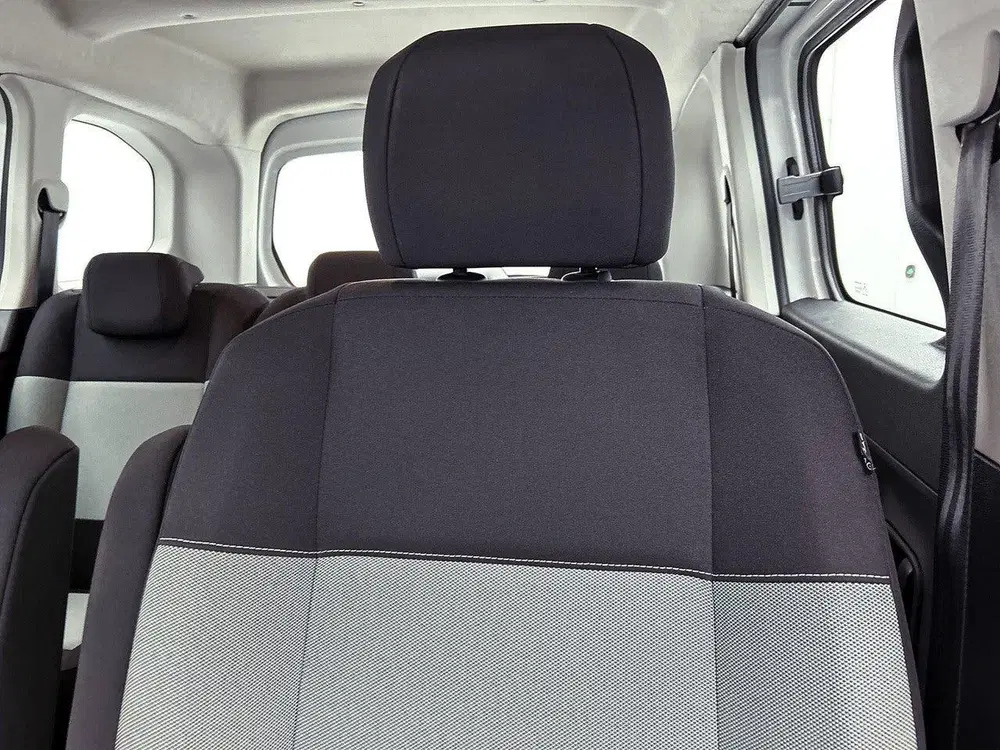 Citroën Berlingo MPV Feel 130pk Automaat uit 2022, foto 15