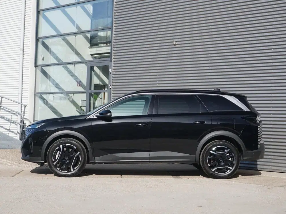 Peugeot 5008 1.6 Plug-in Hybrid 195 Allure 7p uit 2025, foto 5