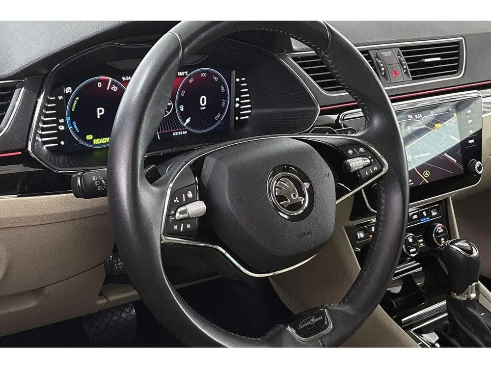 Skoda Superb Combi 1.4 TSI iV Laurin & Klement Leder St uit 2023, foto 12