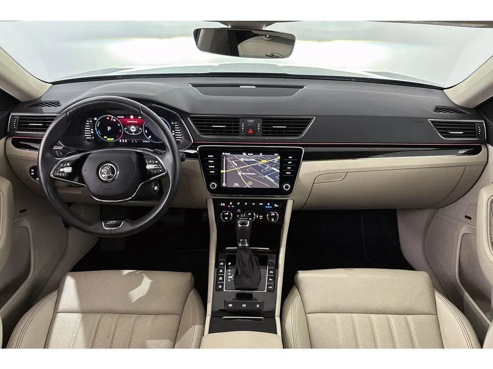 Skoda Superb Combi 1.4 TSI iV Laurin & Klement Leder St uit 2023, foto 7