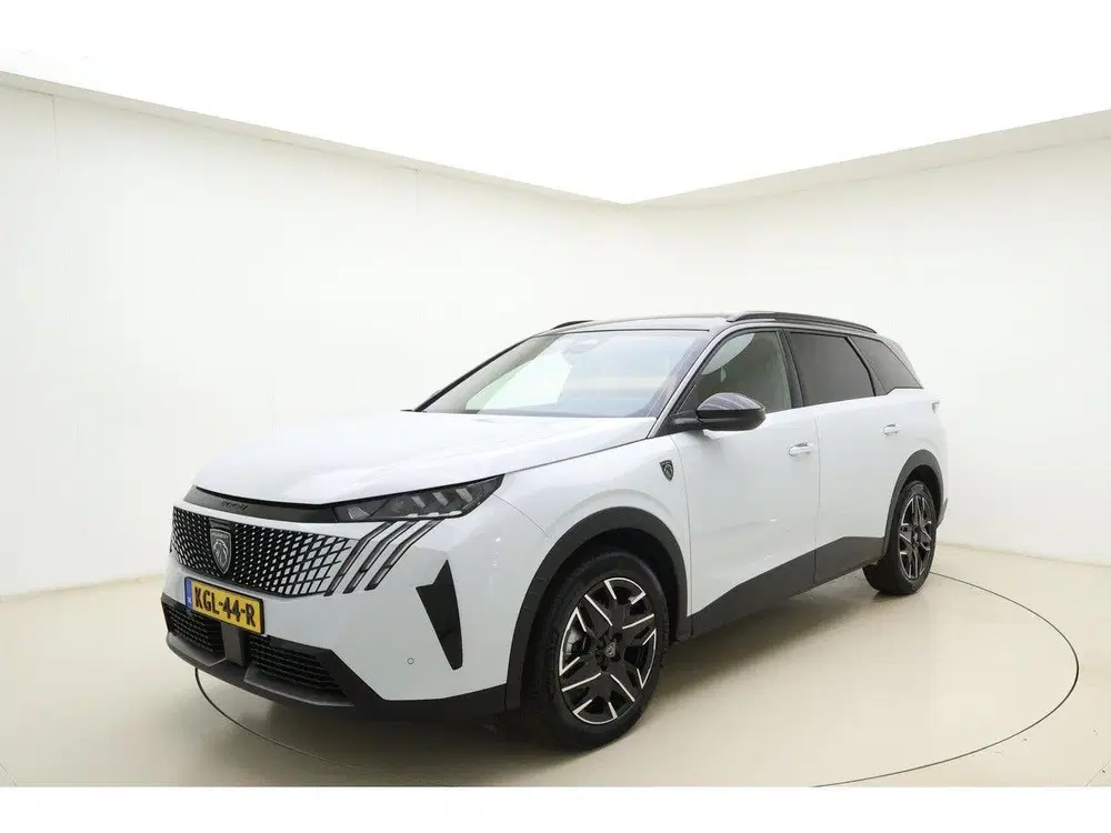 Peugeot 5008 1.2 Hybrid 145 GT 7p uit 2025