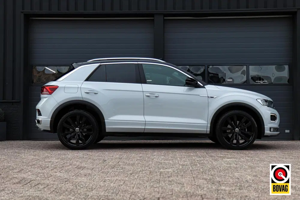 Volkswagen T-Roc 1.5 TSI Sport R-Line uit 2021, foto 4
