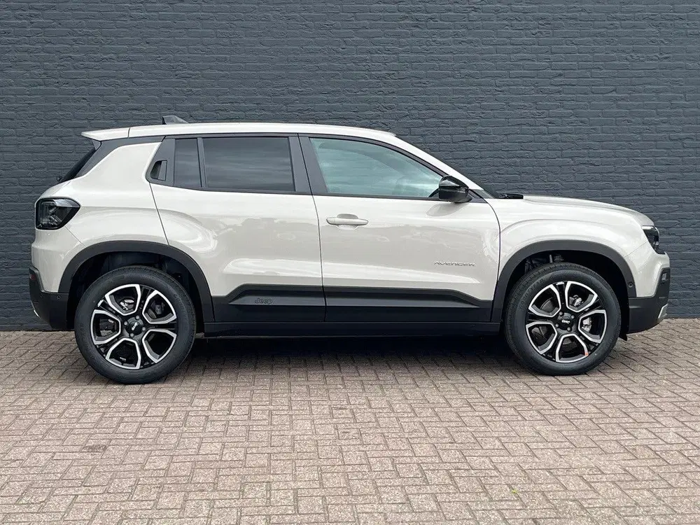 Jeep Avenger 1.2 e-Hybrid Summit uit 2026, foto 4