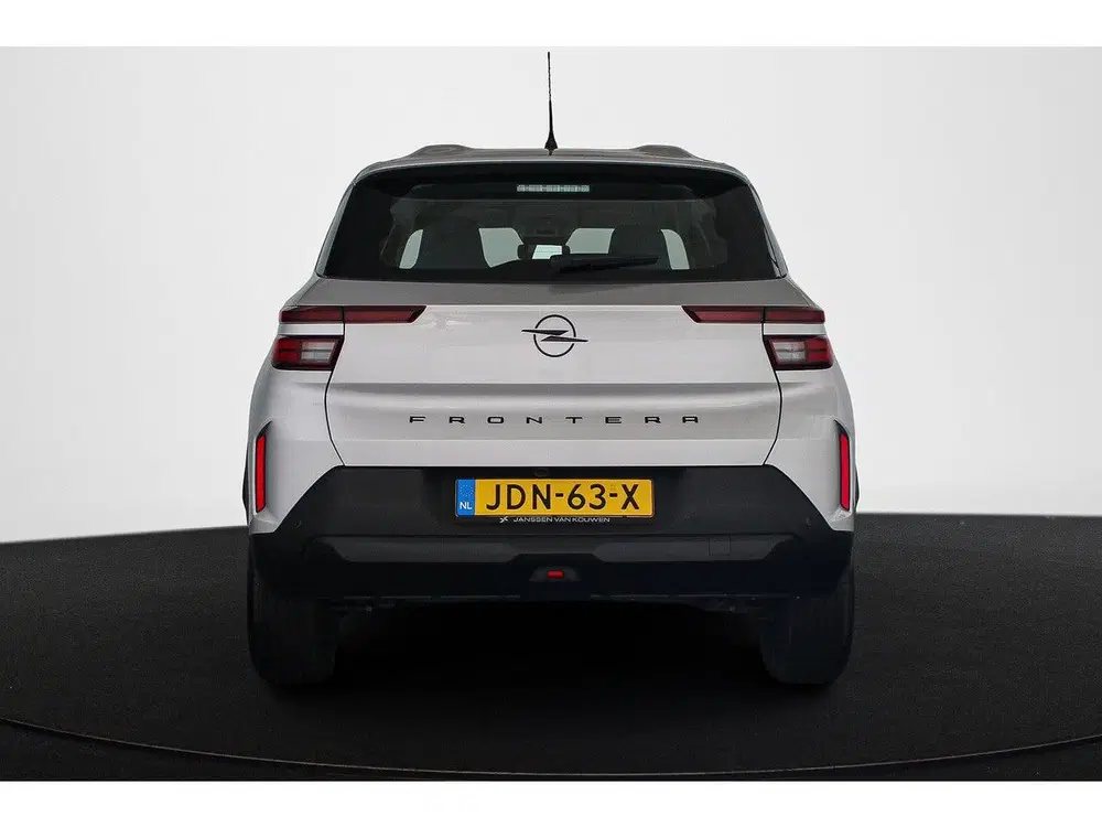 Opel Frontera Electric Edition 44 kWh Achteruitrijcamera uit 2025, foto 15