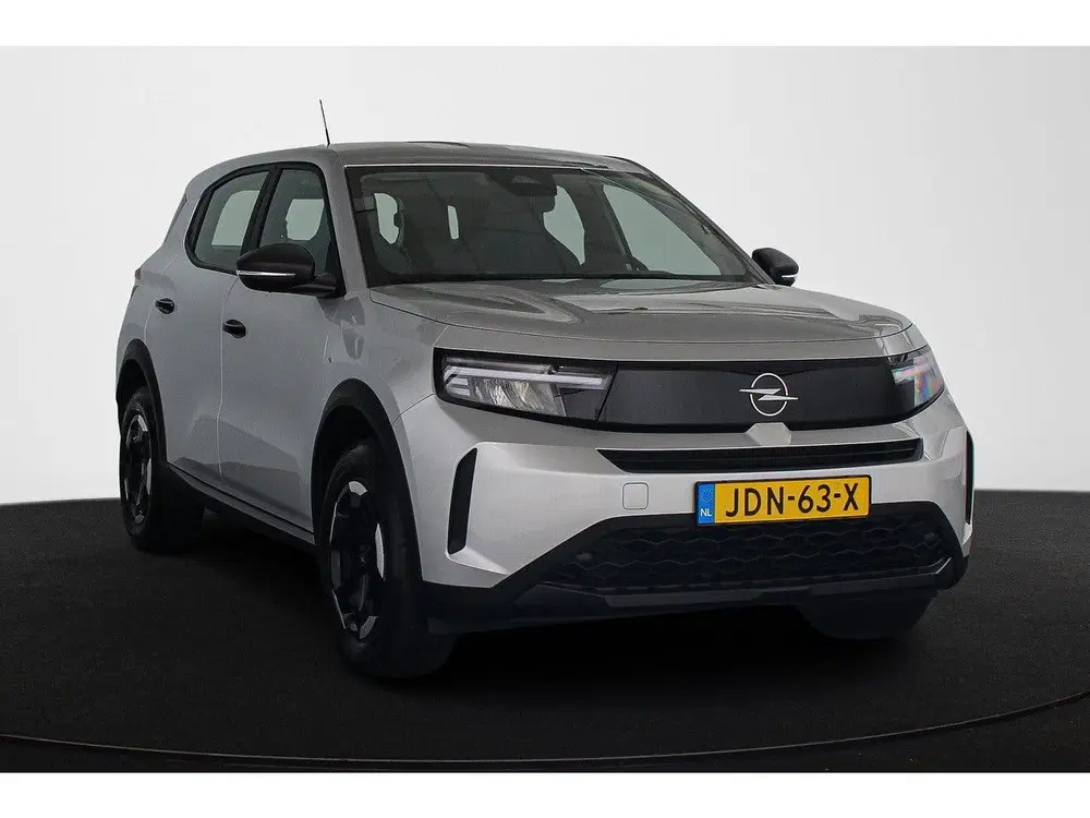Opel Frontera Electric Edition 44 kWh Achteruitrijcamera uit 2025, foto 2
