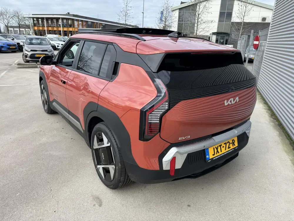 Kia EV3 Plus Advanced 81.4 kWh Demo-auto Kmstand k uit 2026, foto 4