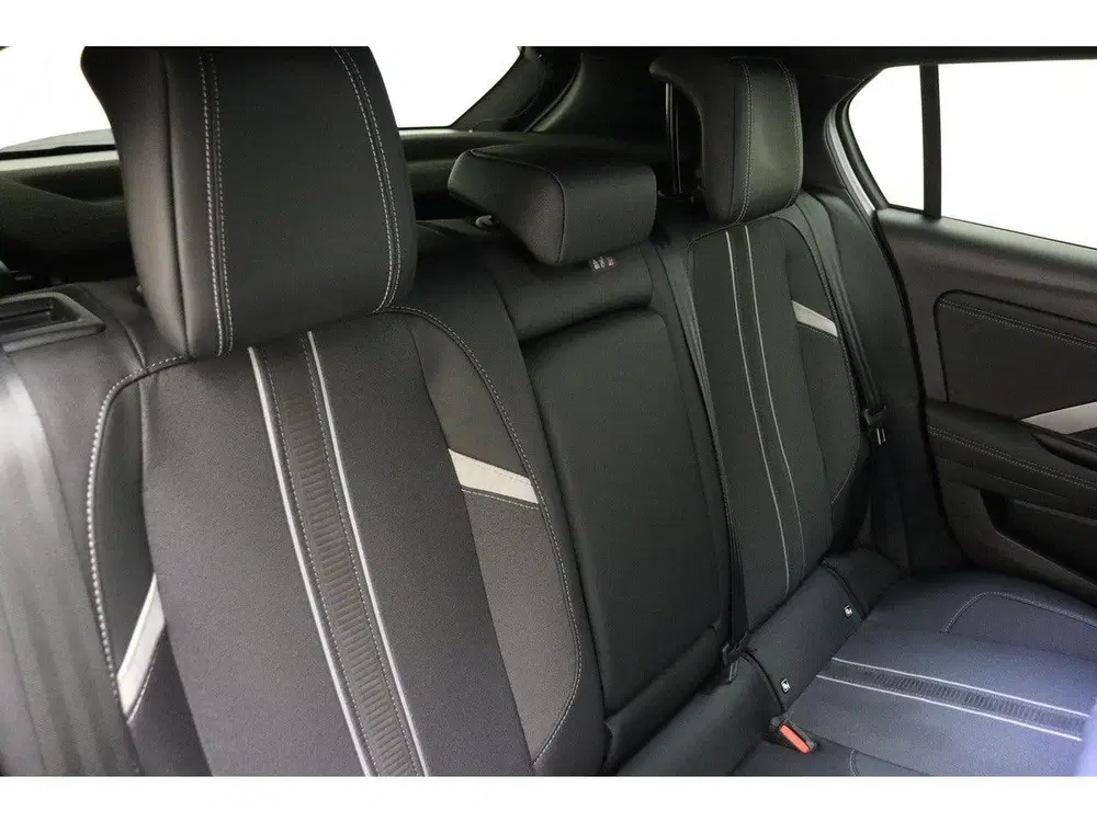 Opel Astra 1.2 Turbo GS 130 PK uit 2024, foto 15