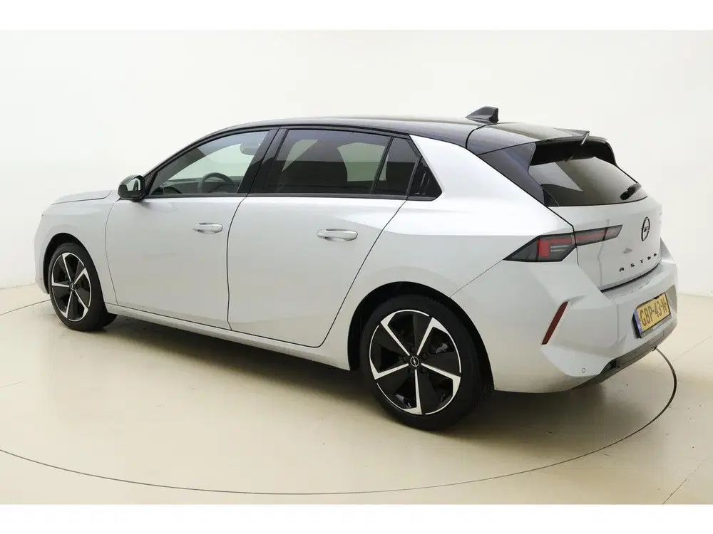 Opel Astra 1.2 Turbo GS 130 PK uit 2024, foto 4